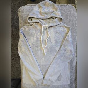 4 For $24 Maurices Women's Gray Camouflage Hoodie Size Small